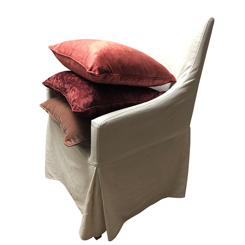 Cushion cover Shiny velvet dark pink